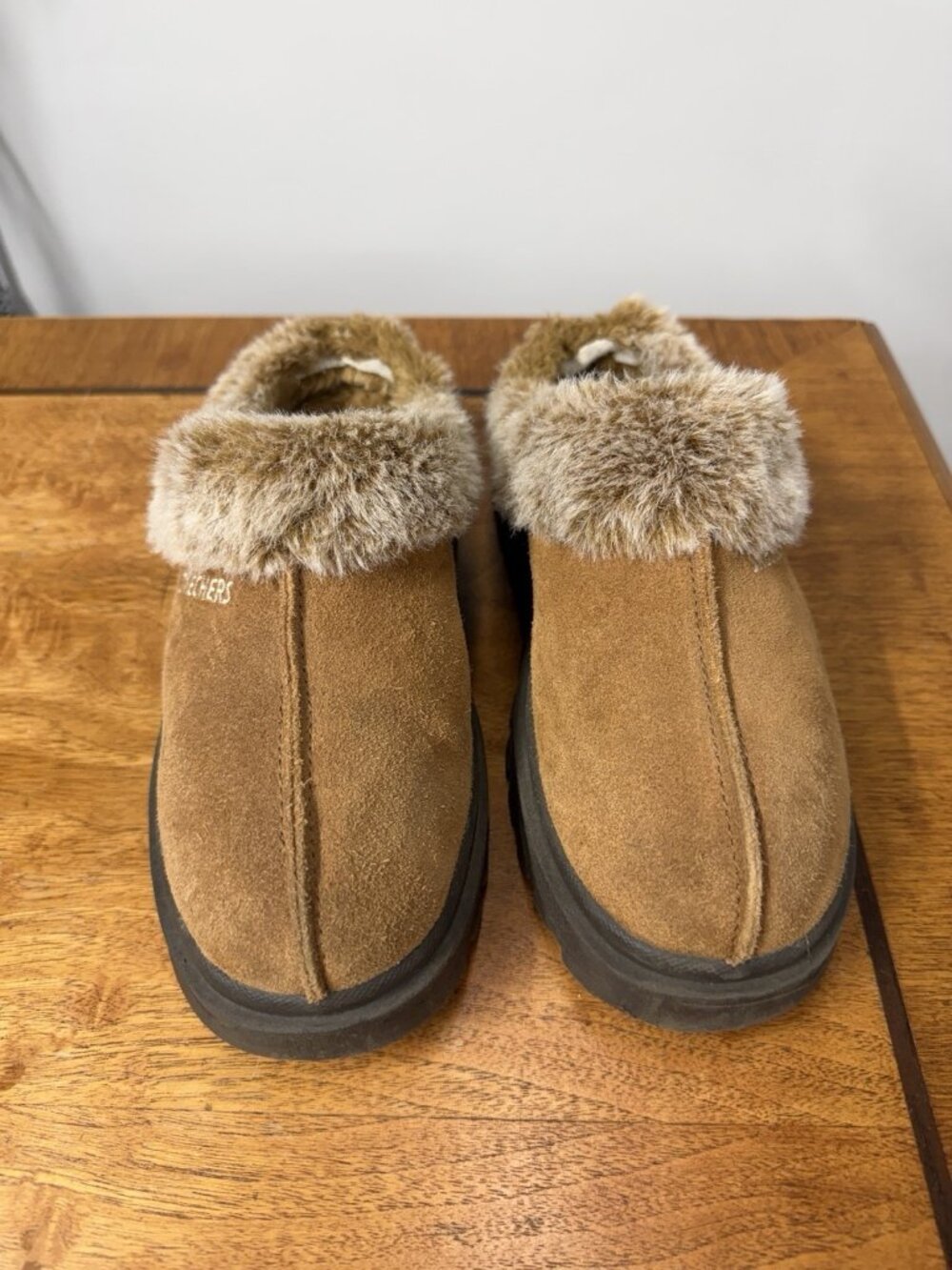 Skechers Women's 9 Brown Faux Fur Slip On Clogs Shindigs Fortress Chunky